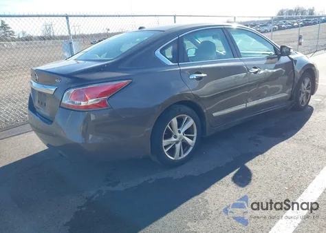 2015 Nissan Altima 2.5 Sv из США, поврежденный, VIN 1N4AL3AP9FC251914